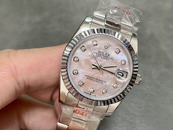 激安ロレックス背面デザイン